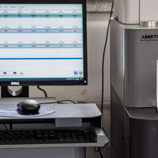 Metallurgische Analyse, Chemische Analyse, Spectralanalyse, Funkenspectrometer, Metallanalyse, Optische Emissionstechnologie, METTEC GUSS